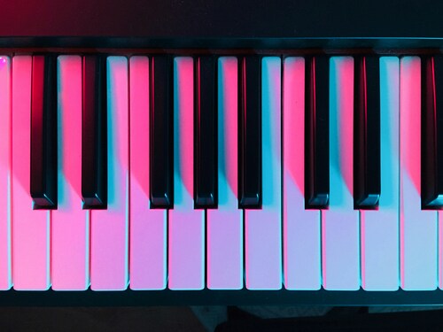 Key to Creativity: A Comprehensive Guide to Piano Keyboards